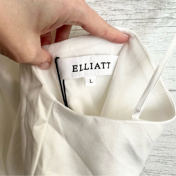 Revolve Elliatt Dress - Picture 5 of 13